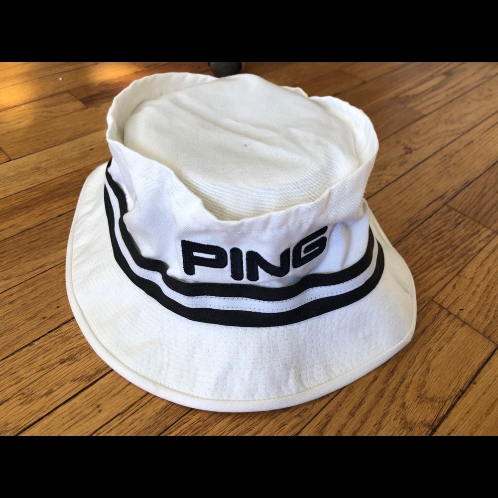 Bucket hat